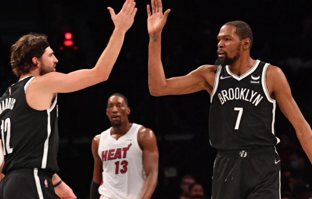 Ning遭遇二十持续失利，热火教练压力巨大！比赛高潮迭起(theshy上台领奖回头看ning照片)