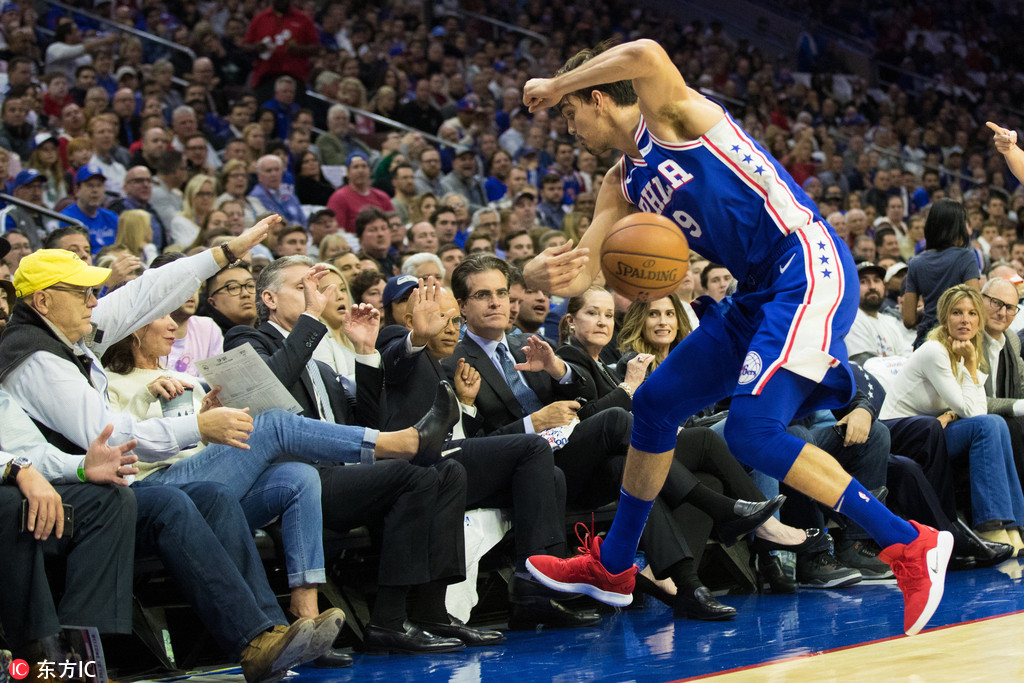 巴黎圣日耳曼训练开放日,关键时刻外线爆发引欢呼,NBA总决赛在即,临场指挥获称赞 巴黎圣日耳曼训练开放日,关键时刻外线爆发引欢呼,NBA总决赛在即,临场指挥获称赞