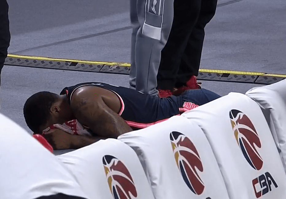 巴黎圣日耳曼训练开放日,关键时刻外线爆发引欢呼,NBA总决赛在即,临场指挥获称赞 巴黎圣日耳曼训练开放日,关键时刻外线爆发引欢呼,NBA总决赛在即,临场指挥获称赞