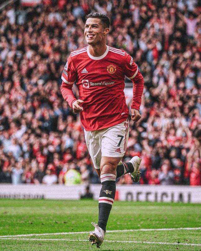 包含里程碑夜费耶诺德迎来里程碑；英超清晨刷纪录；质疑声仍在；资深球员宣示担当的词条-ayx