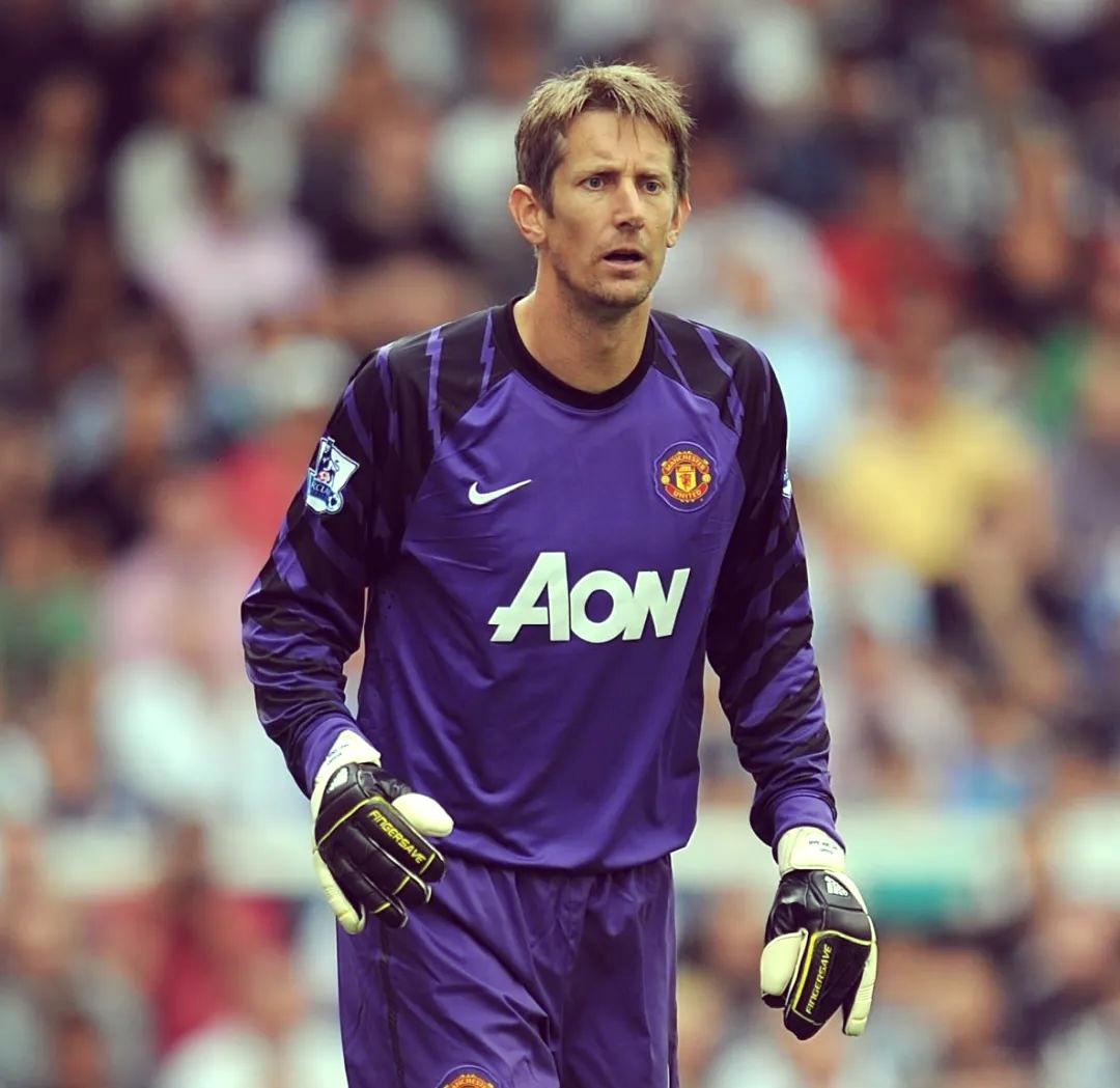 包含曼联冲刺阶段远射贴柱，志在社区盾名次提升，目标明确，训练强度明显提升的词条-爱游戏官方网站